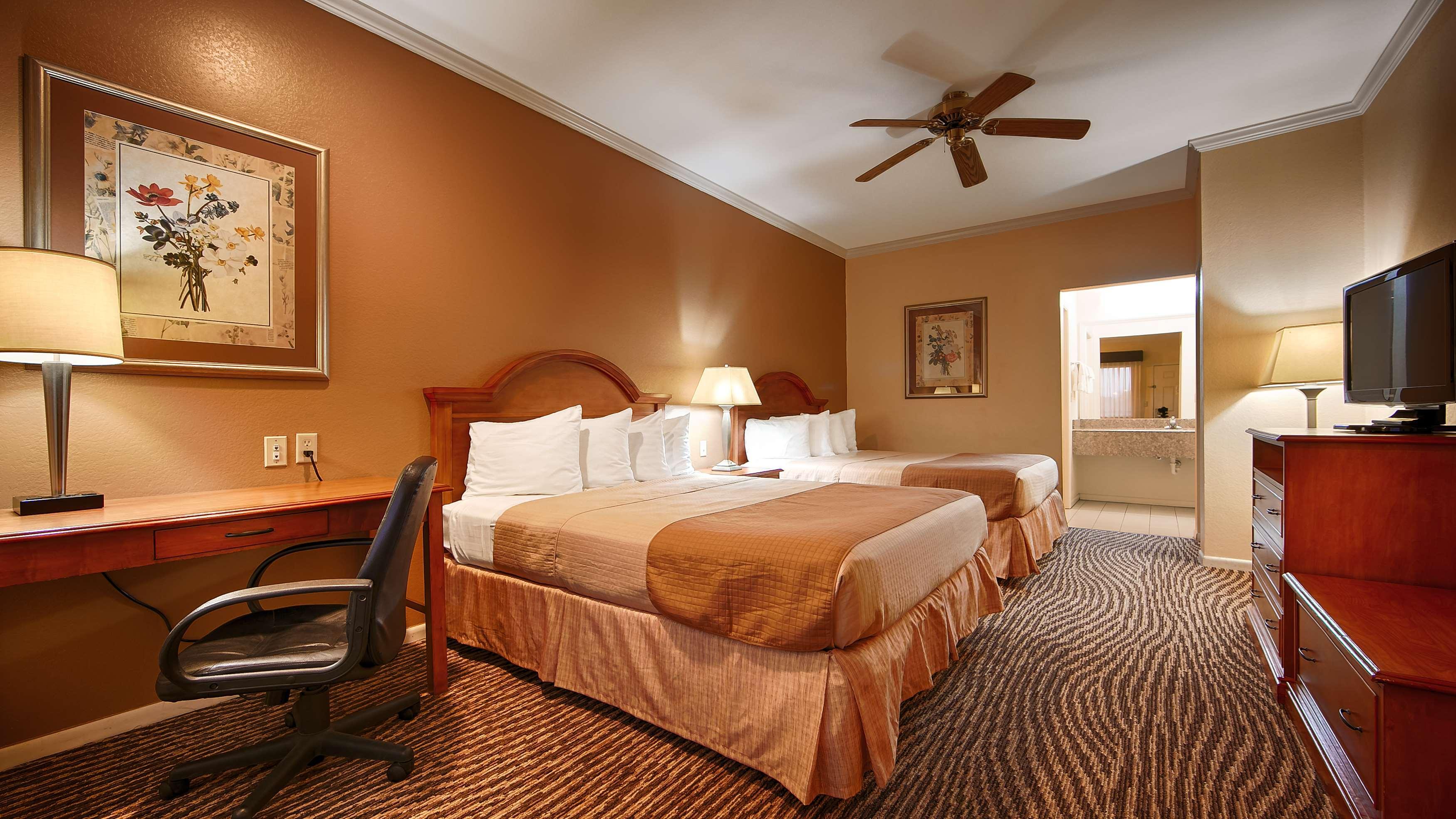 Inn Of Navasota Hotel Exterior photo